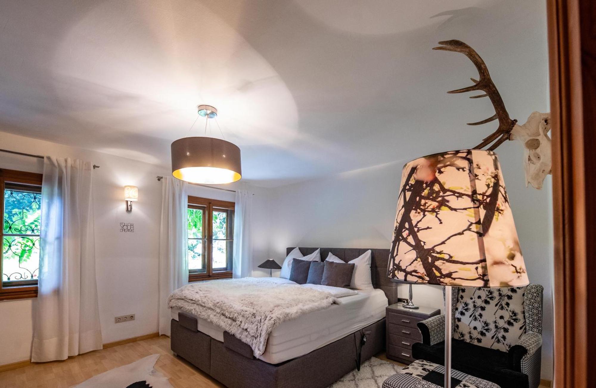 Alpenrelax Haus Weidmannsheil Wohnen Im Romantischen Forsthaus 韦尔芬 外观 照片